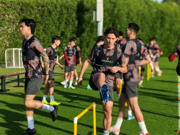 球员积极投入训练，期待在下一场比赛中展现突破