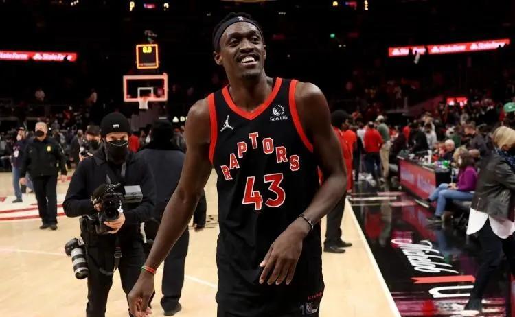  西亚卡姆在湖人比赛中逆转，赛事规则更新引发热议！